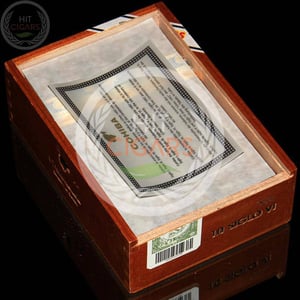 Cohiba Siglo VI (Cab of 10) 4 Cohiba Siglo VI (Cab of 10)