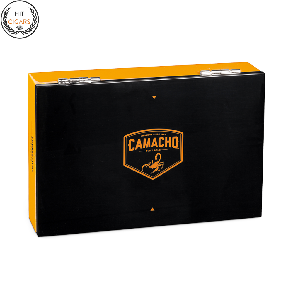 Camacho Connecticut Robusto Tubos (Box of 20)