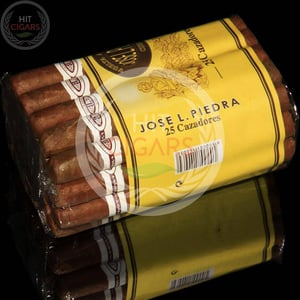 Jose L. Piedra Cazadores 3 Jose L. Piedra Cazadores