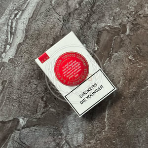 Lucky Strike Luckies Red