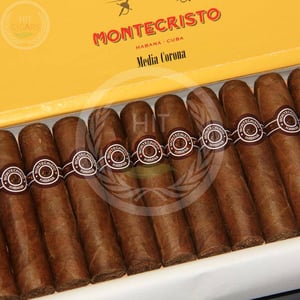 Montecristo Media Corona 8 Montecristo Media Corona