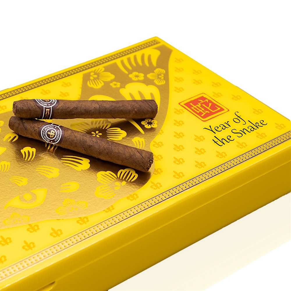 Montecristo Short Humidor Year of the Snake