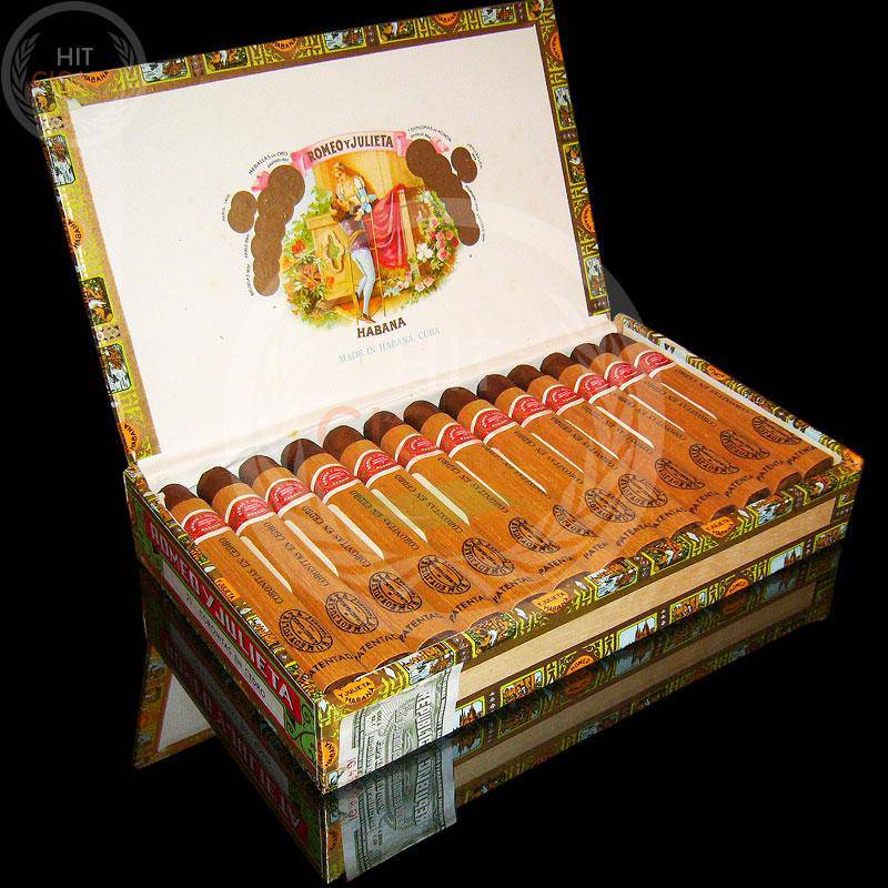 Romeo y Julieta Coronitas en Cedro 1 Romeo y Julieta Coronitas en Cedro